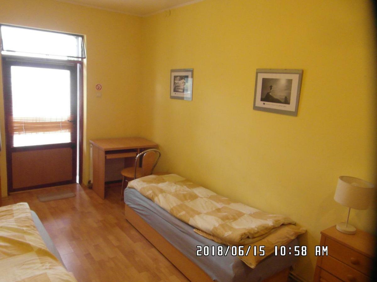 Iwona Hostel - Budget Rooms With Private Bathrooms Sopoty Exteriér fotografie